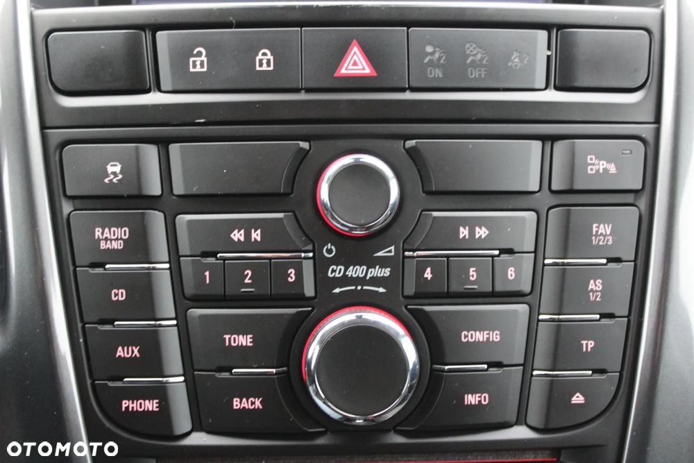 Opel Astra 1.4 T Cosmo S&S - 21