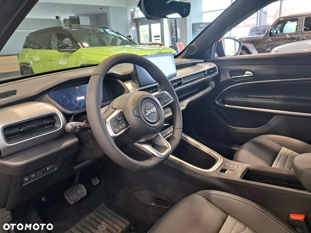 Jeep Avenger 1.2 T3 mHEV Upland 4xe eDCT6 - 6