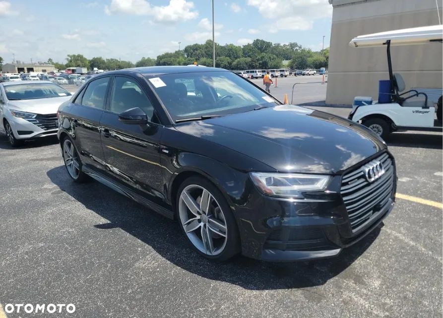 Audi A3 Limousine - 3