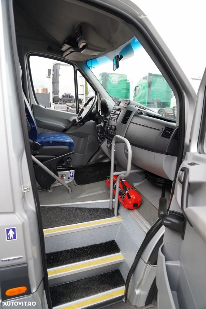 Mercedes-Benz SPRINTER 516 / IMPORTAT / AER CONDIȚIONAT / - 32