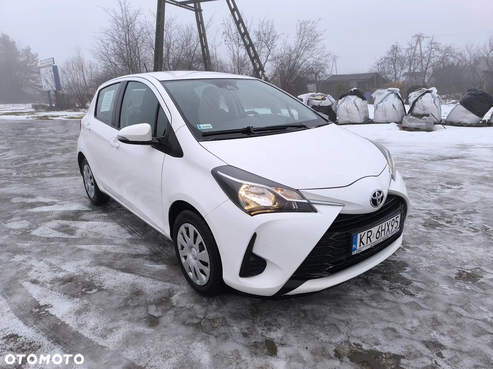 Toyota Yaris 1.5 Active - 4