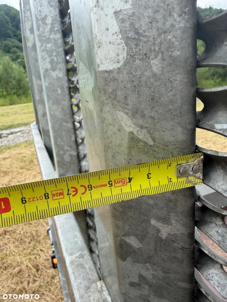 Inny Przyczepa Dwuosiowa Ciężarowa-LAWETA Do Koparek Maszyn Budowlanych. HULCO TERRAX-2 3001-LK.  NAJAZD Pełny Klapa z Bardzo mocnej konstrukcji. Lekki system otwierania najazdu jedną ręką! DMC 3000Kg! Jest To Laweta marki PREMIUM. Dwie ośie hamujące! Pełny ocynk. HULCO to Francuski Producent największy w Europie! Potężna jakość wykonania! Okazja Tanio. Laweta sprowadzona z Norwegii. Zero zużycia jak nówka sztuka! OKAZJA - 39