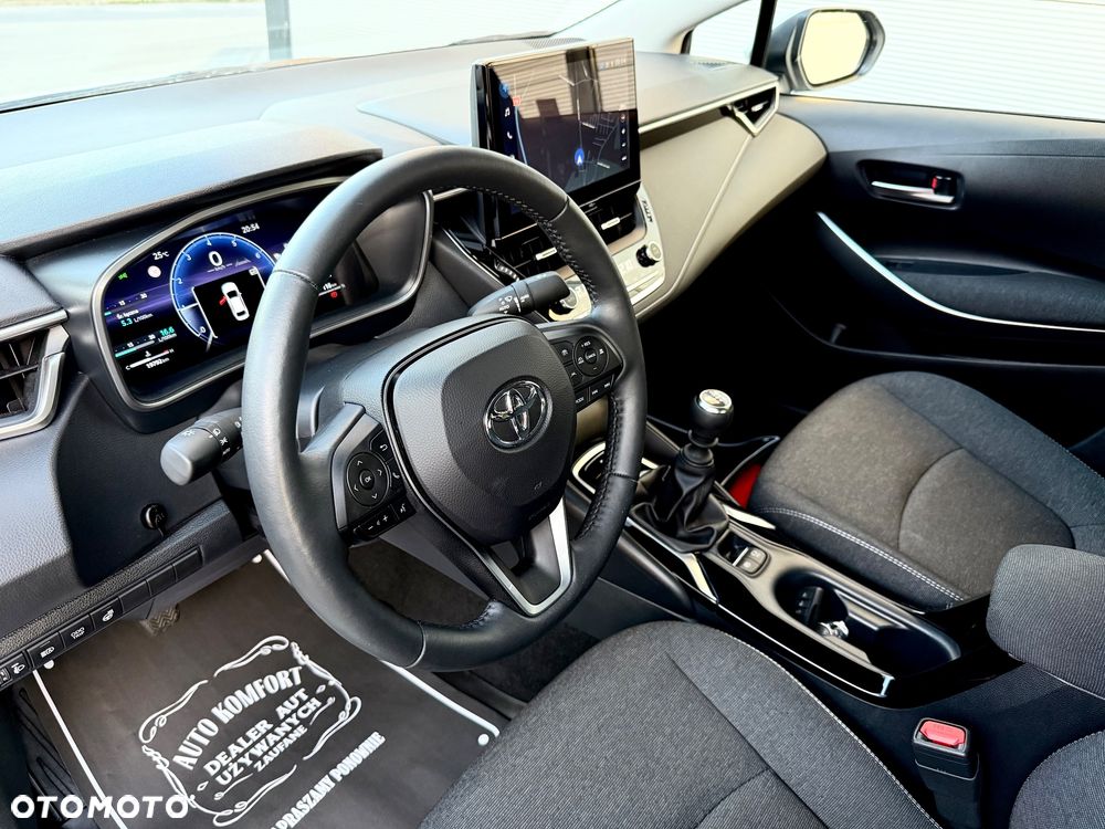 Toyota Corolla - 25