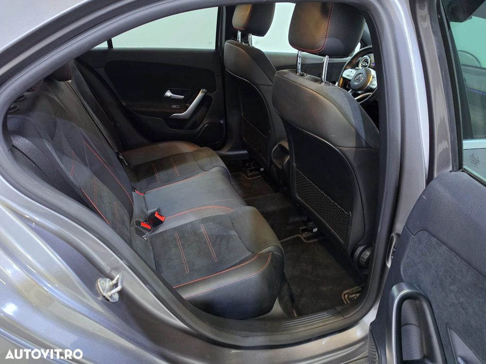 Mercedes-Benz A 250 e 8G-DCT Advanced AMG Line - 13