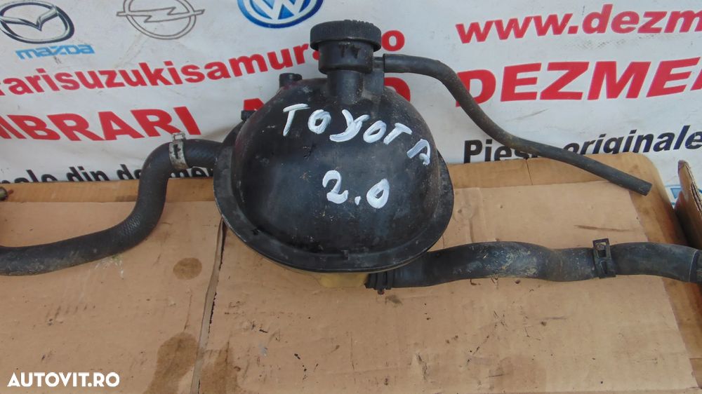 Vas expansiune toyota corolla verso vas apa antigel dezmembrez - 2