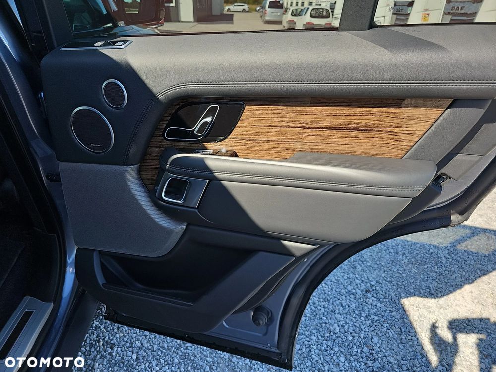 Land Rover Range Rover - 24