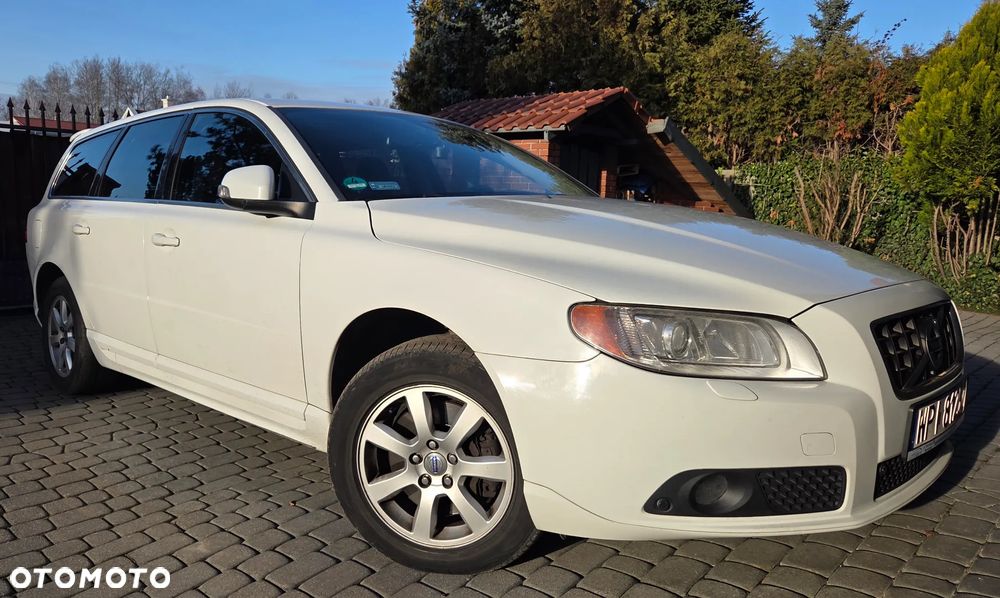 Volvo V70 D5 Summum - 6