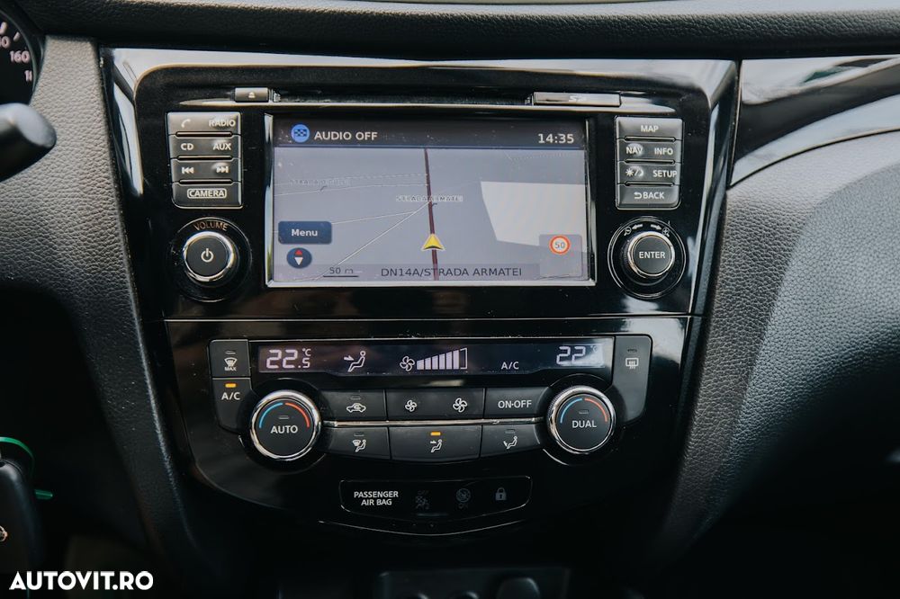 Nissan Qashqai 1.6 DCI ALL-MODE 4x4i ACENTA - 12