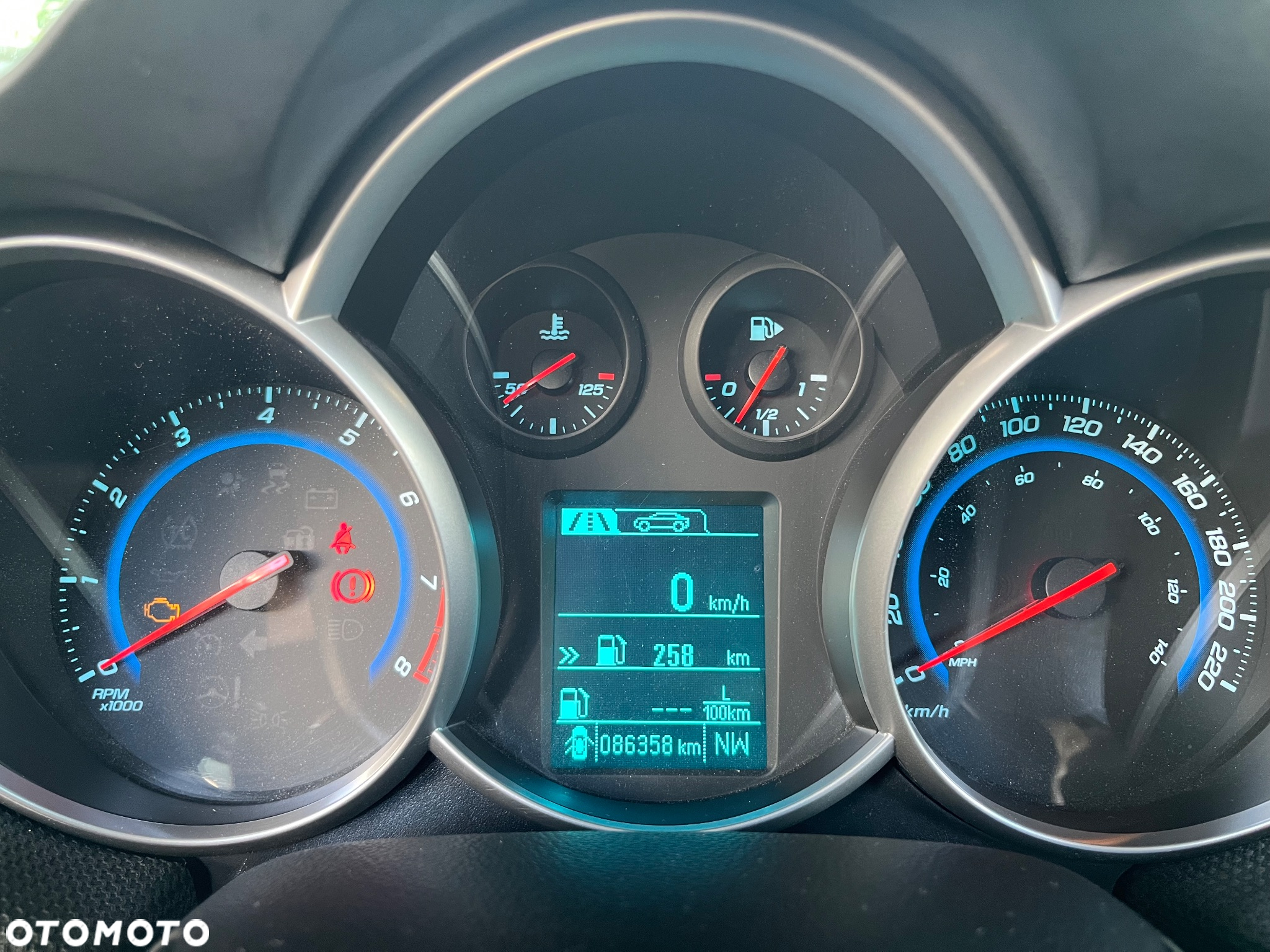 Chevrolet Cruze 1.4 T LT - 9
