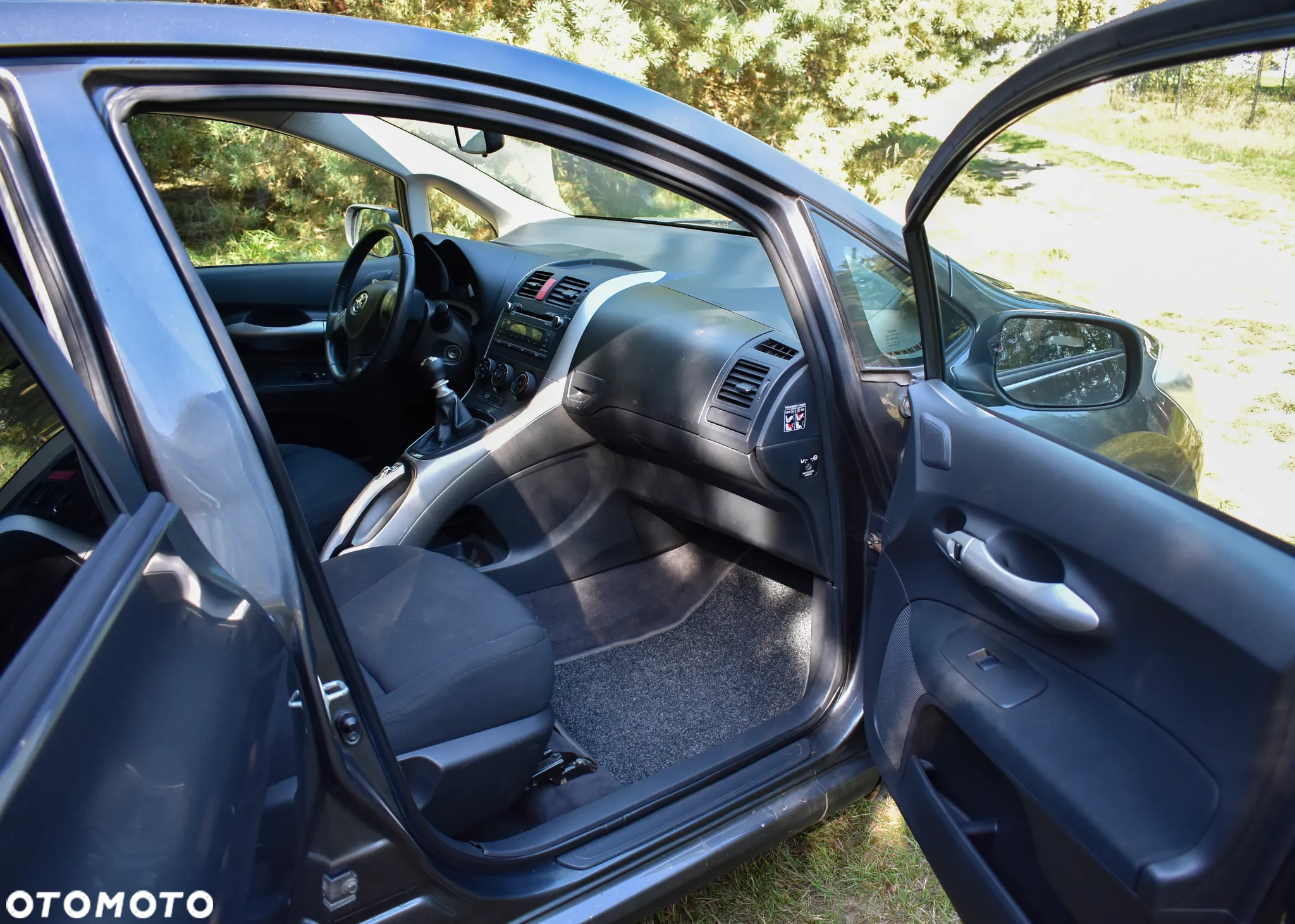Toyota Auris 1.4 D-4D Luna - 5