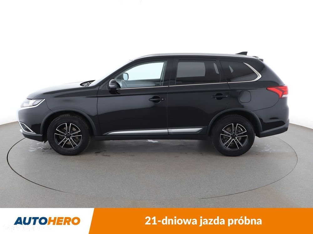 Mitsubishi Outlander - 3
