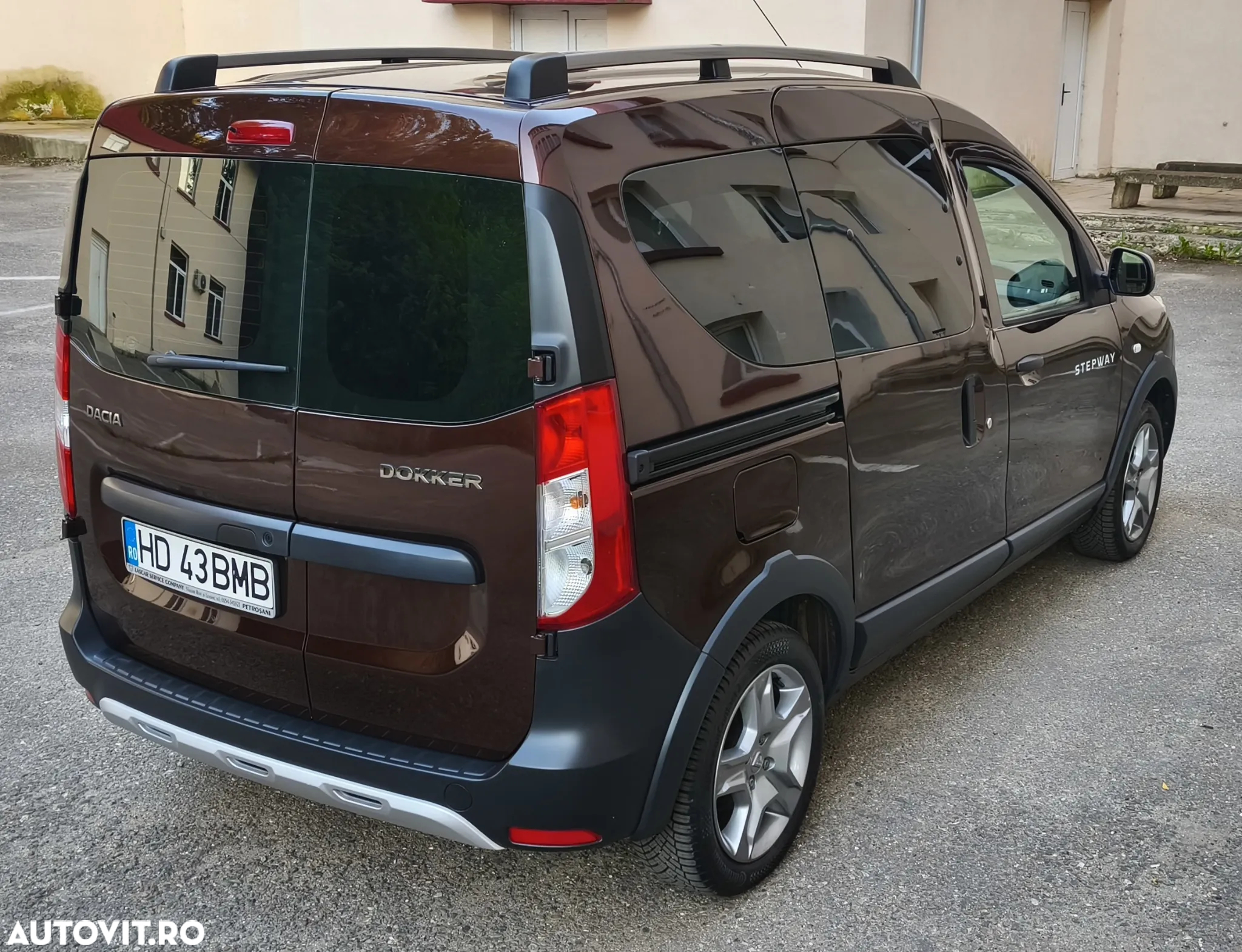 Dacia Dokker 1.6 SCe Stepway - 7