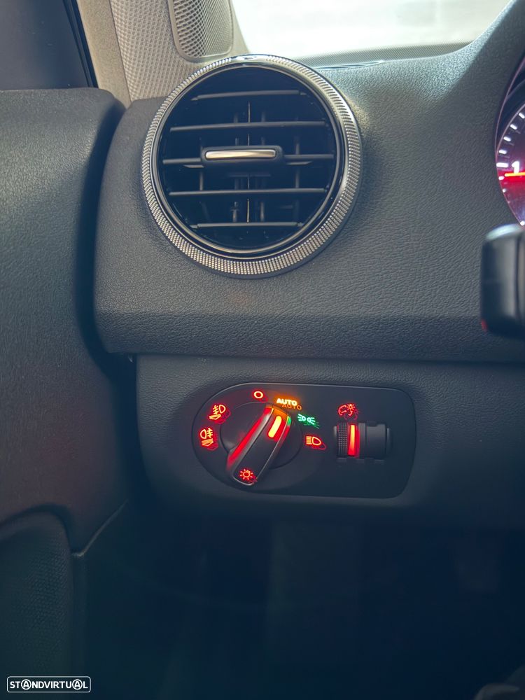 Audi A3 Sportback 1.6 TDI Attraction - 7