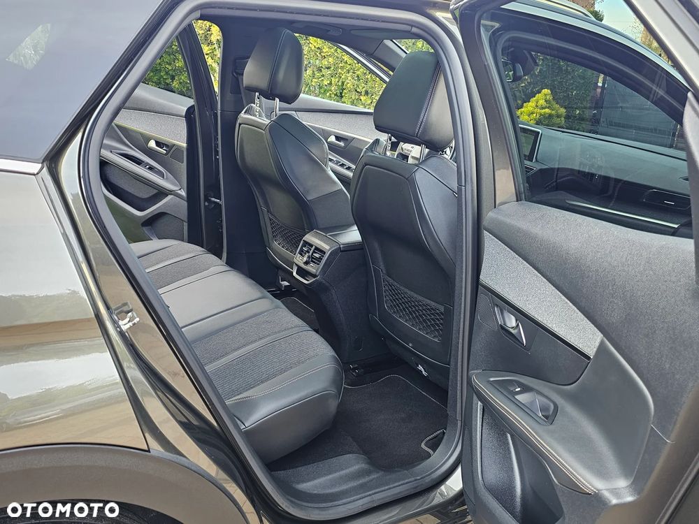 Peugeot 3008 1.6 PureTech GT S&S EAT8 - 36