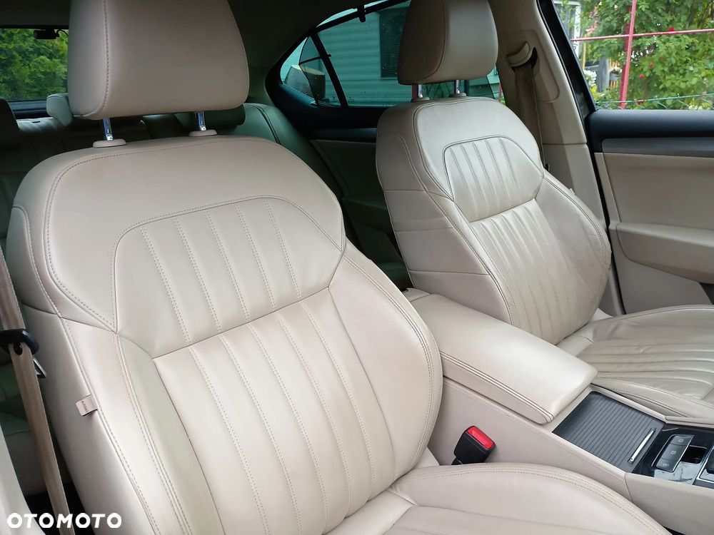 Skoda Superb 1.6 TDI DSG Style - 6