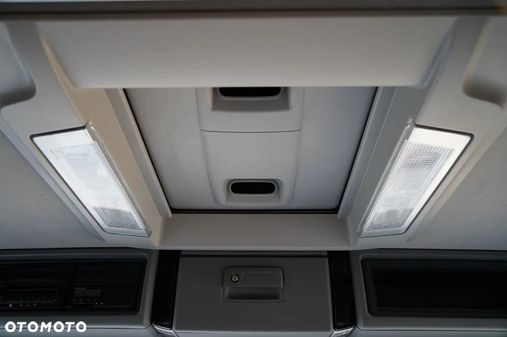 Renault T 440 / NISKA KABINA / ALUFELGI / SPROWADZONA / PO KONTRAKCIE SERWISOWYM - 31