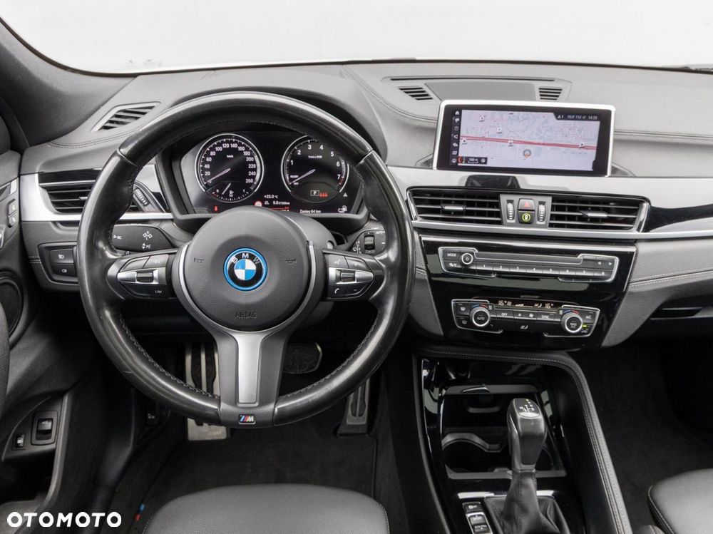 BMW X2 - 10
