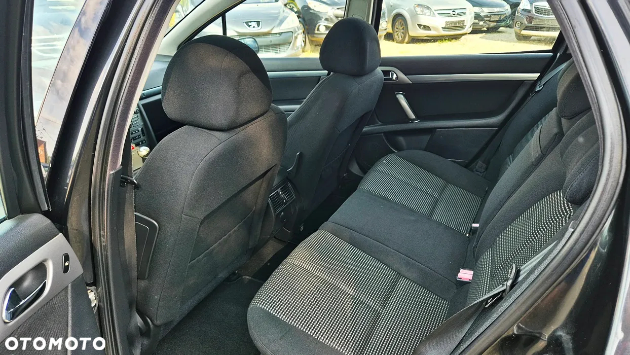 Peugeot 407 SW 135 Premium mit Exklusiv-Paket - 31