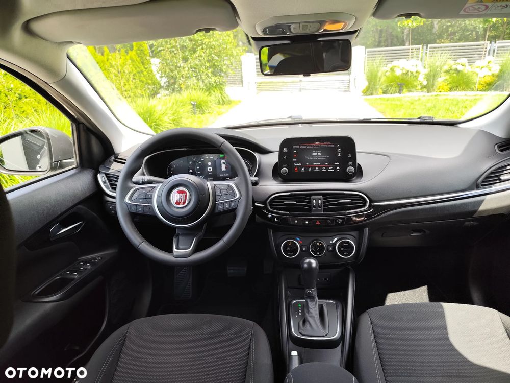 Fiat Tipo 1.5 Hybrid City Life DCT - 9