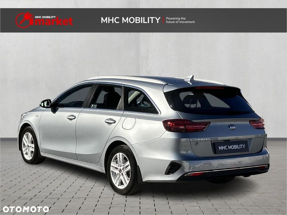 Kia Ceed 1.5 T-GDI M DCT - 4