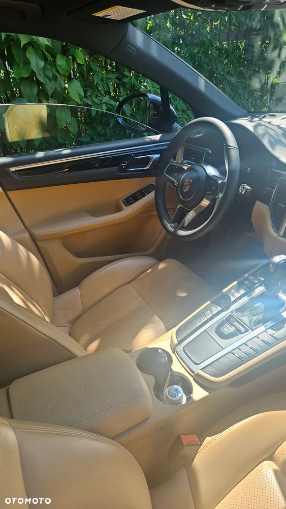 Porsche Macan Standard - 11