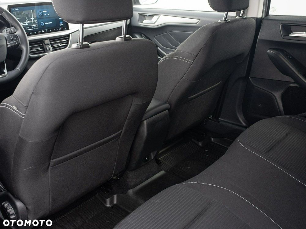 Ford Focus - 26