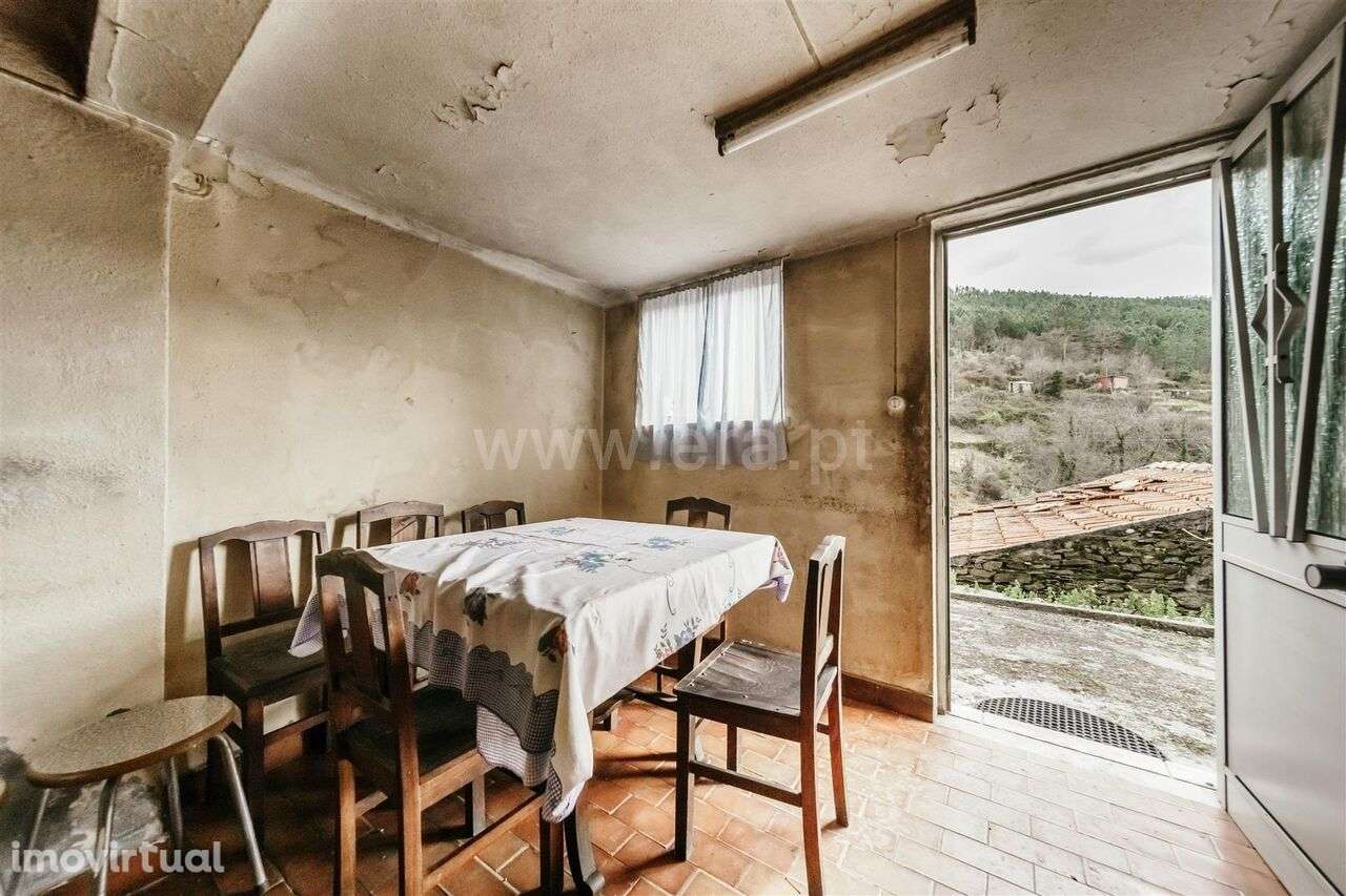 Moradia T5 / Seia, Sazes da Beira - Grande imagem: 5/13