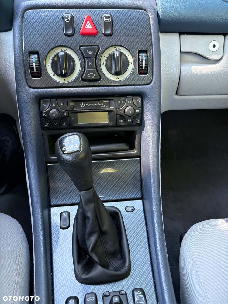Mercedes-Benz CLK 200 - 17
