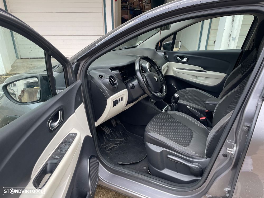 Renault Captur 0.9 TCE - 8