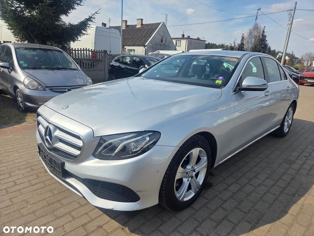 Mercedes-Benz Klasa E - 2