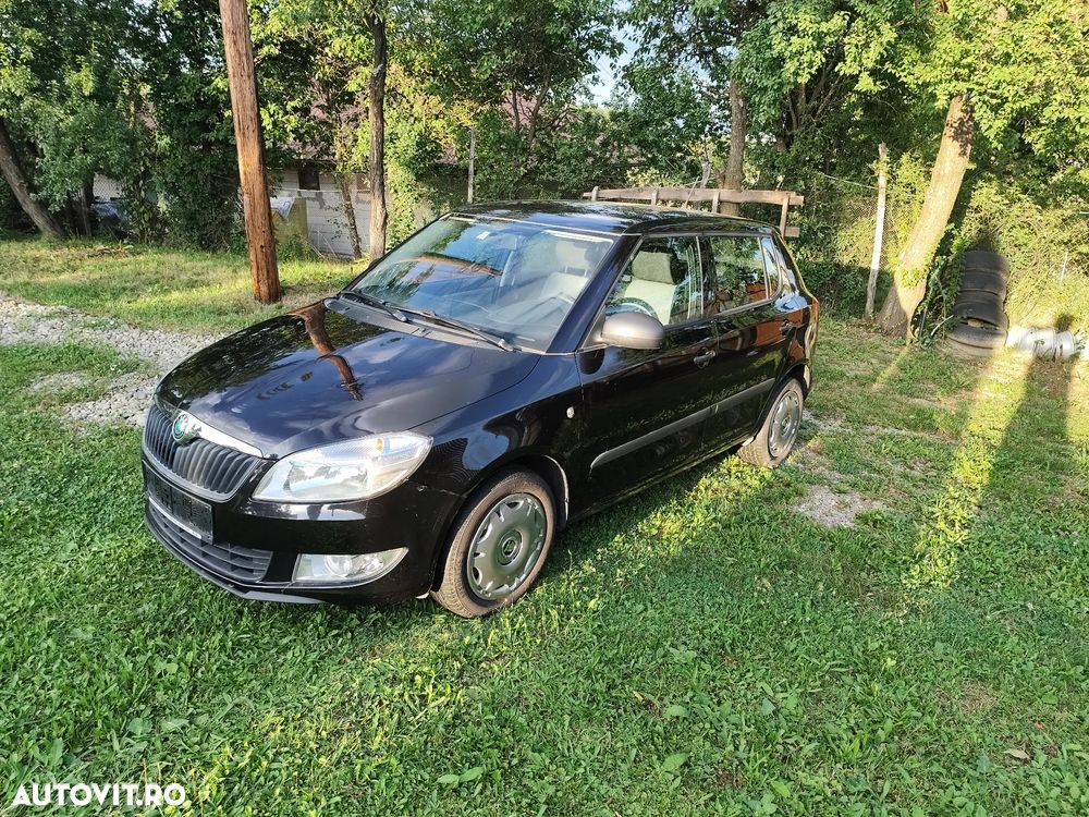 Skoda Fabia 1.2 HTP Ambition - 2