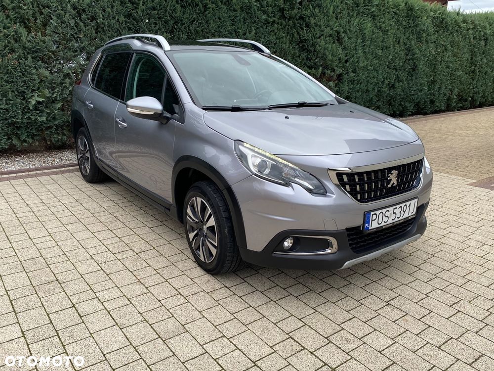 Peugeot 2008 1.2 Pure Tech Allure S&S - 3