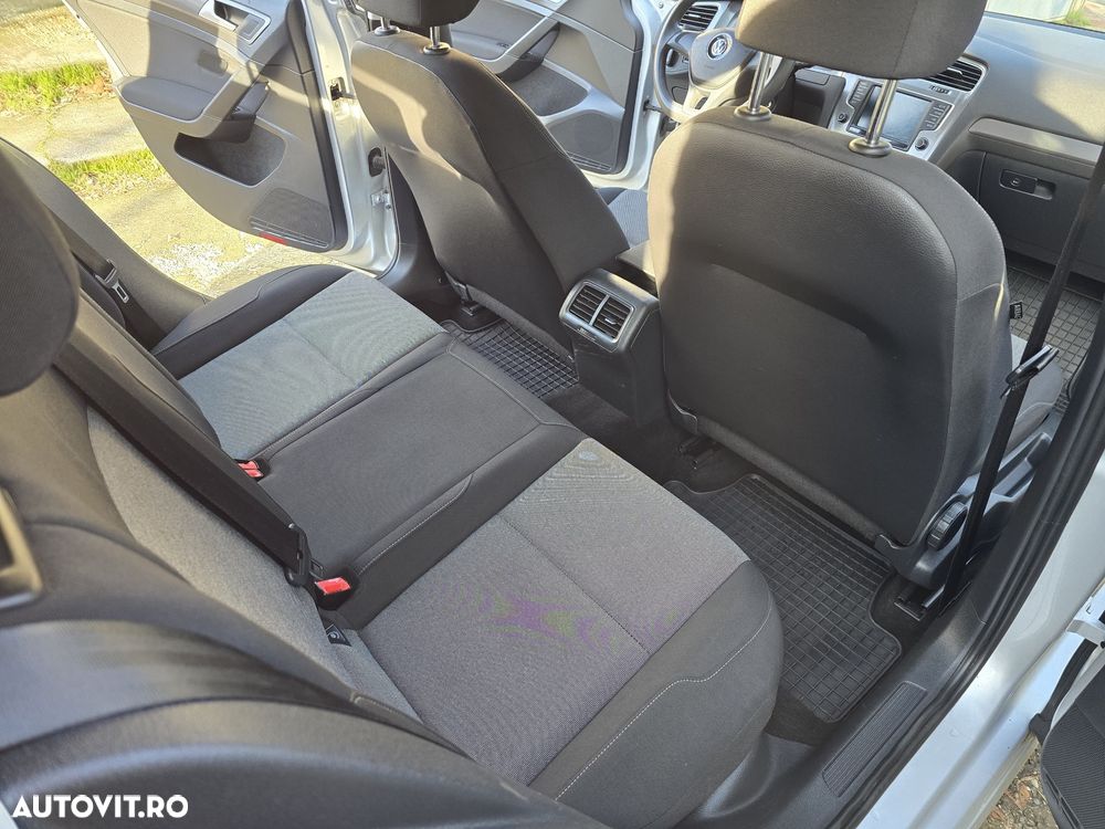 Volkswagen Golf 1.6 TDI DPF BMT Trendline - 17