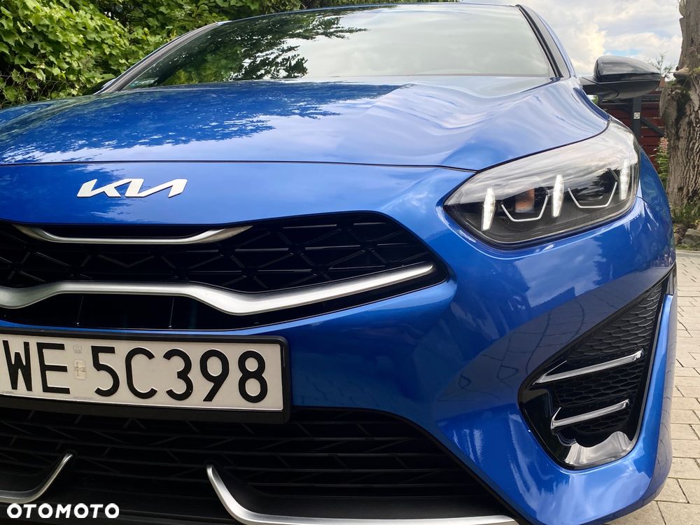 Kia ProCeed - 16