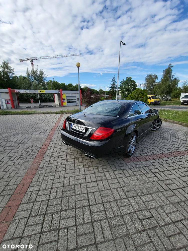 Mercedes-Benz CL 500 4-Matic BlueEff - 13