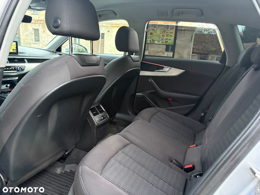 Audi A4 Avant - 11