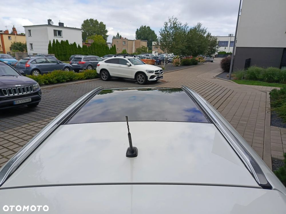 Toyota Auris 1.8 HSD Luna - 7