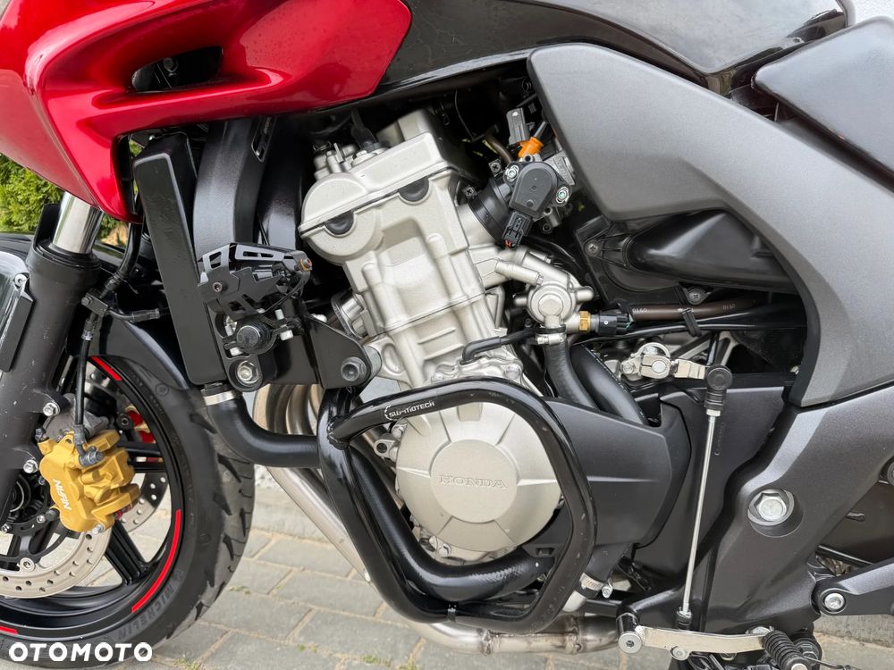 Honda CBF - 33