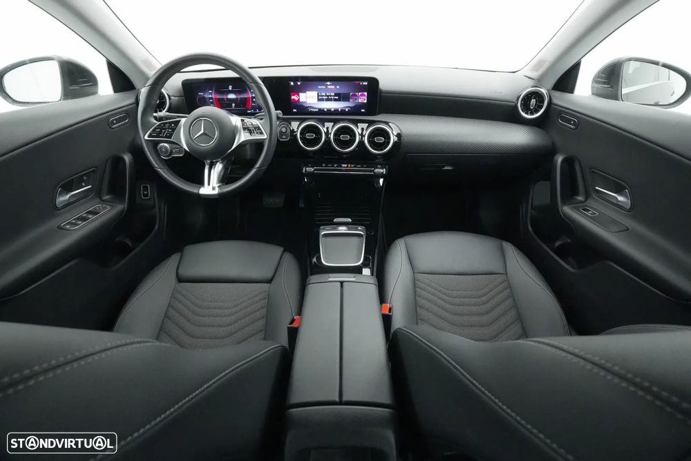 Mercedes-Benz CLA 180 d Progressive Aut. - 11