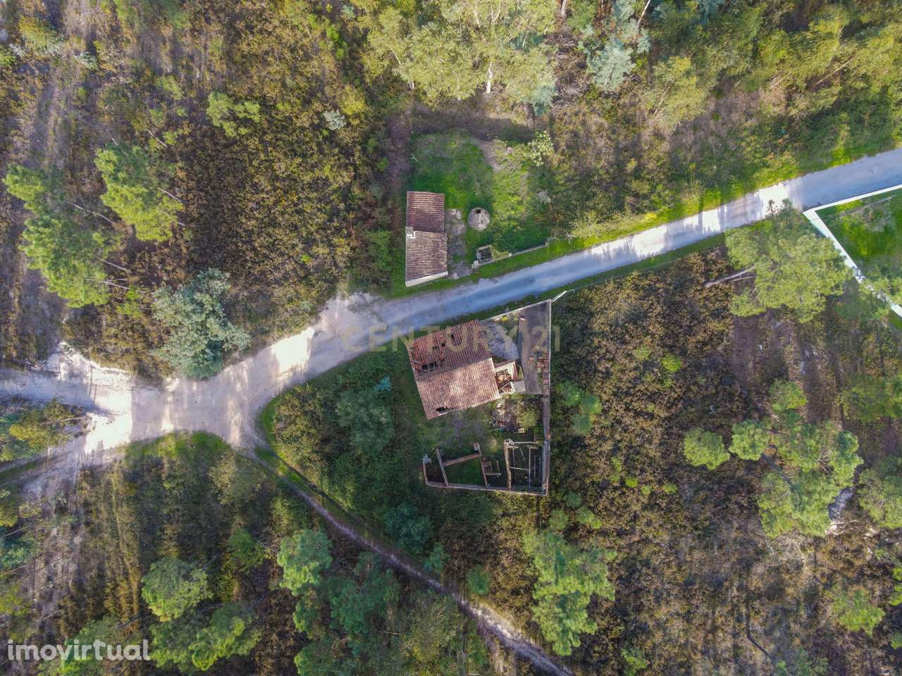 Moradia para reconstruir - Grande imagem: 5/10