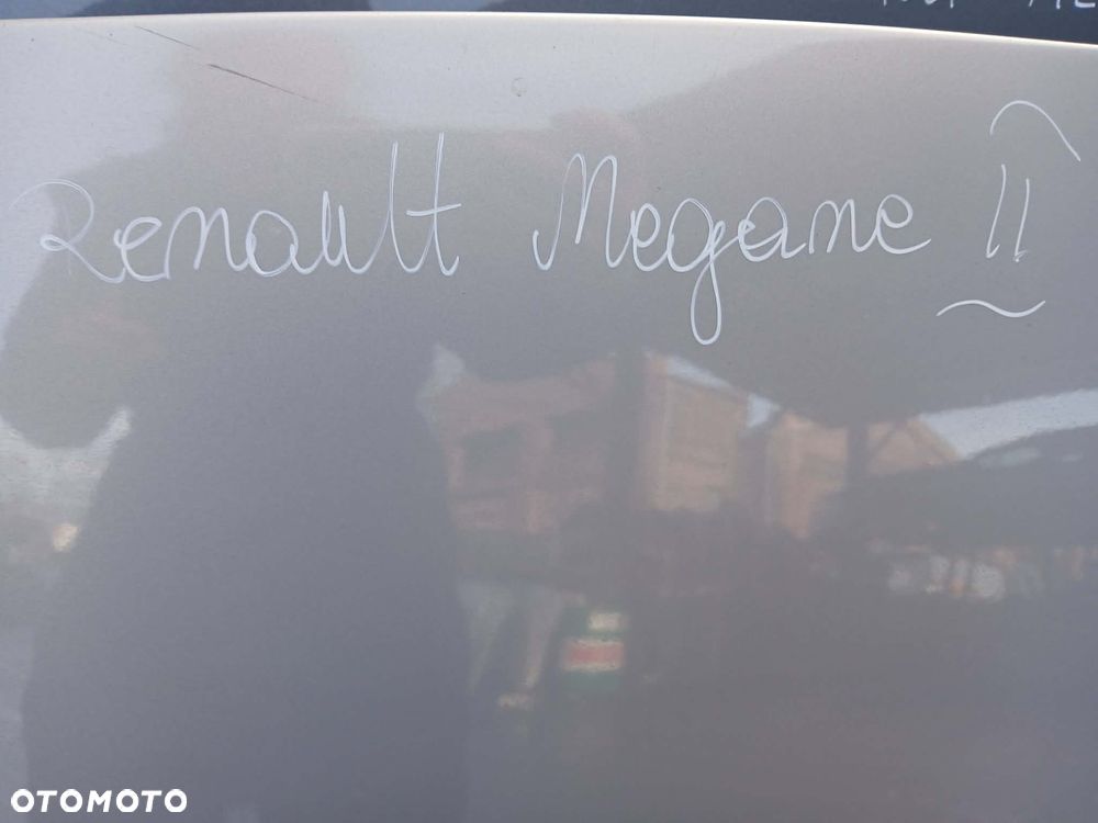 Renault Megane II Maska - 3