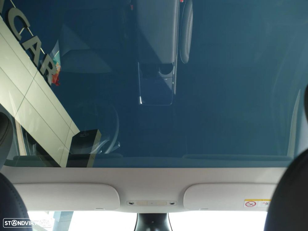 Tesla Model Y Standard - 33