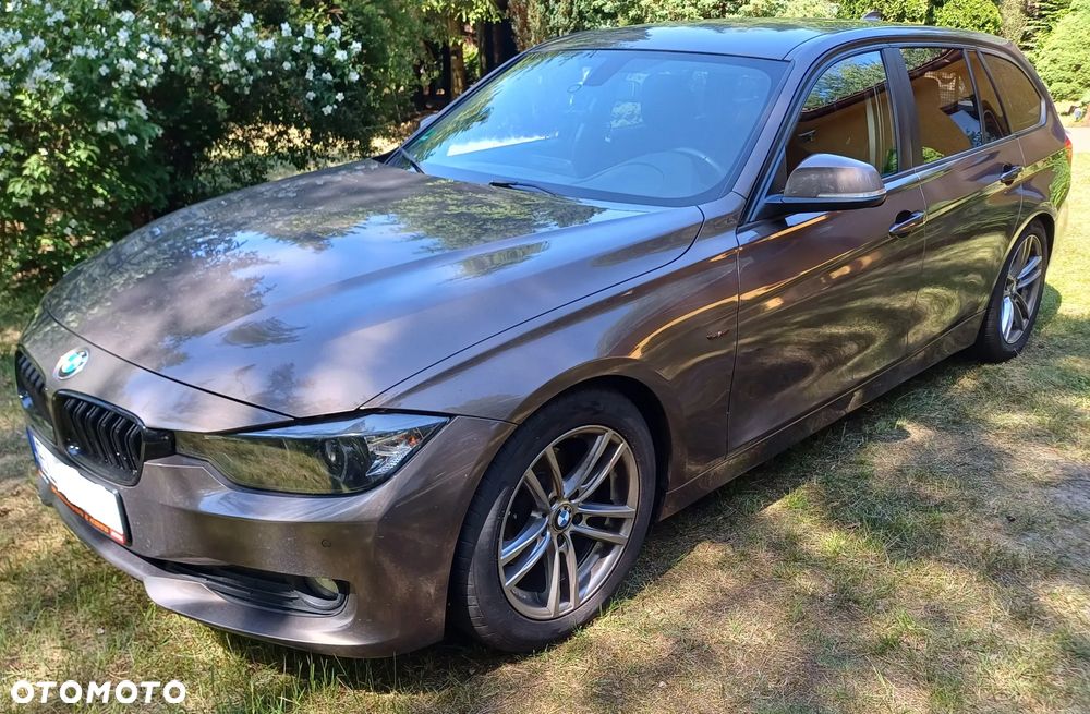 BMW Seria 3 318d - 1