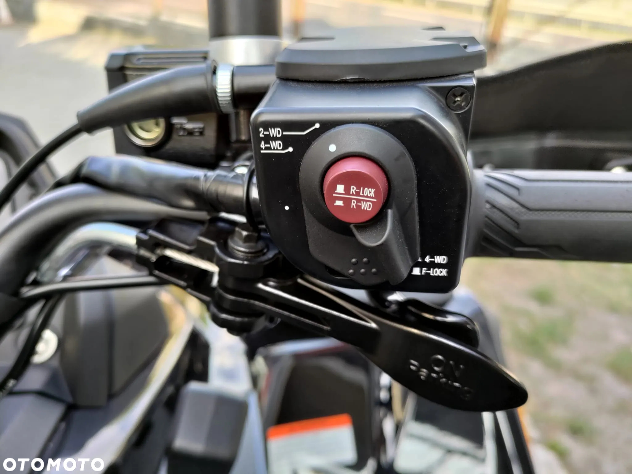 QJMOTOR SFA 1000 - 25