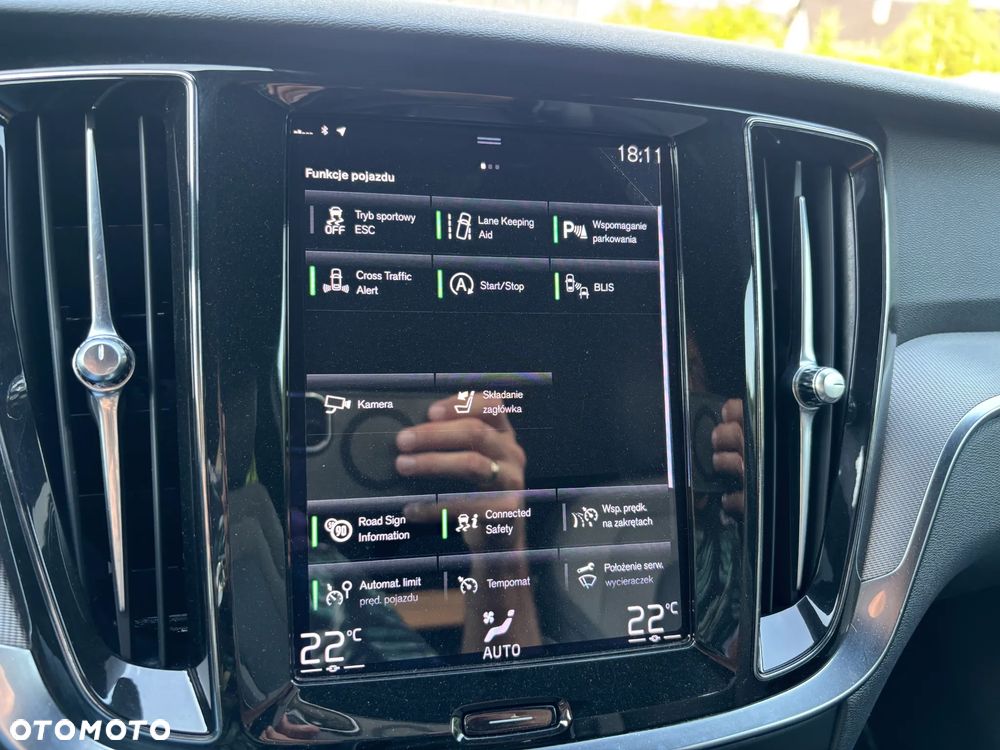Volvo V60 B4 D Geartronic RDesign - 19