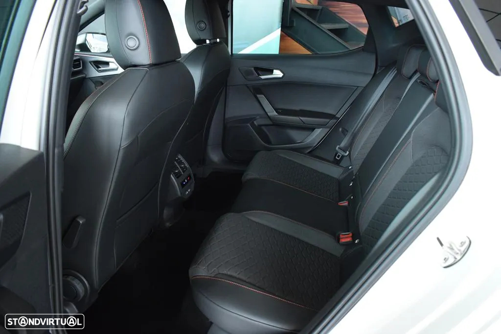 SEAT Leon 2.0 TDI FR DSG - 35