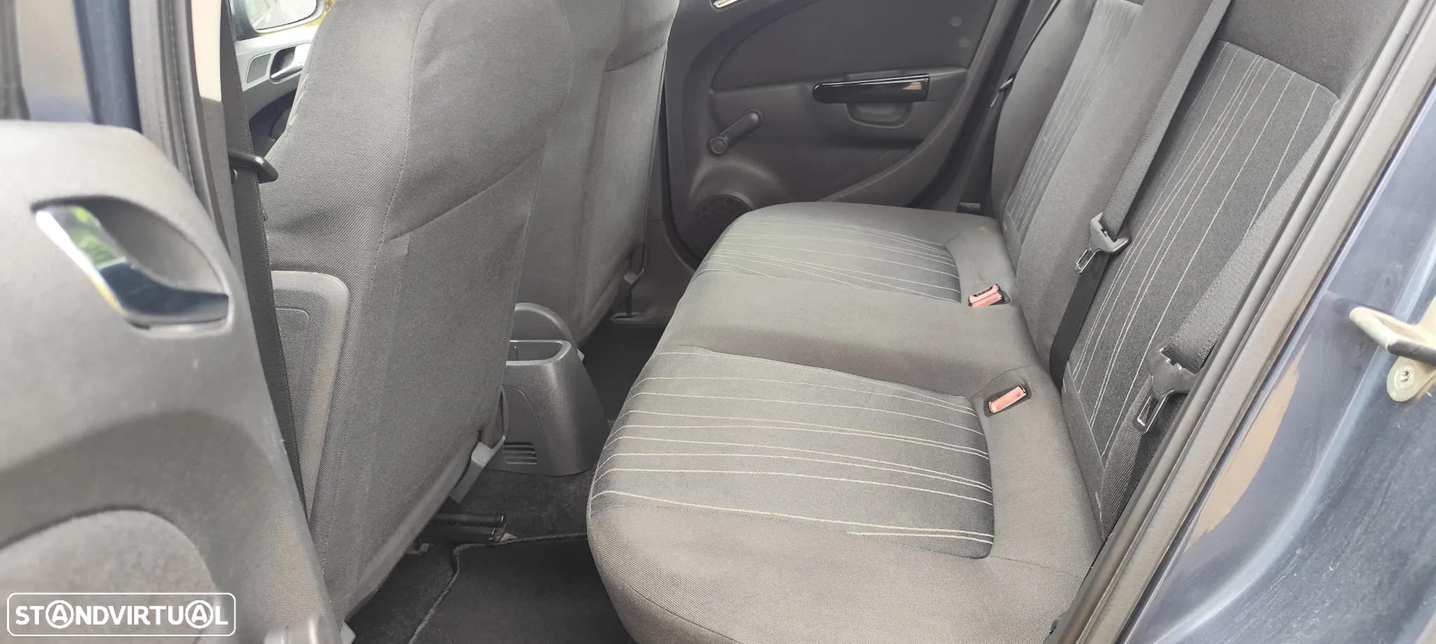 Opel Corsa 1.2 Enjoy - 11