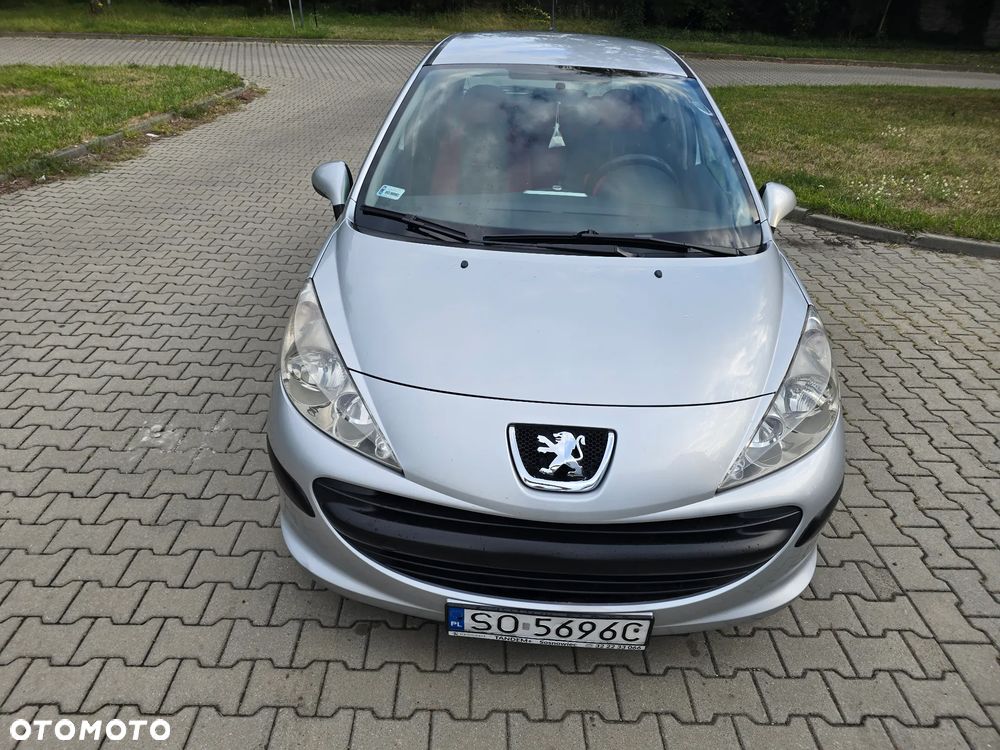 Peugeot 207 1.6 HDi 16V Trendy - 2