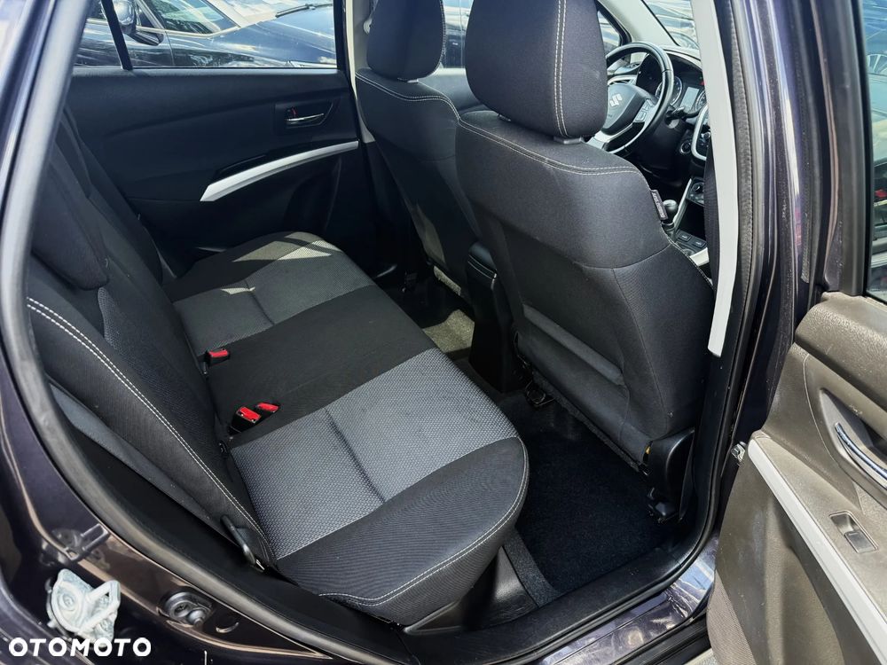 Suzuki SX4 S-Cross 1.6 Premium Plus - 11