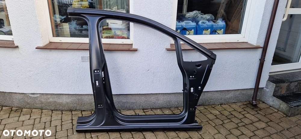 VW TOURAN II 5TA SŁUPEK PRÓG PRAWY POSZYCIE 2015- - 1